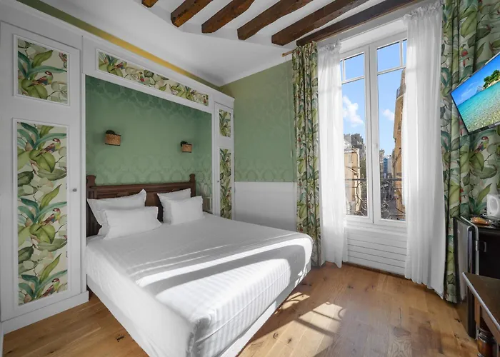 Hotel de la Bretonnerie Parigi